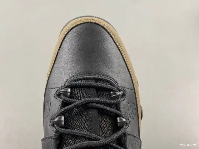 One Kick HV4794-030 Jordan 9 Olive Air 0627